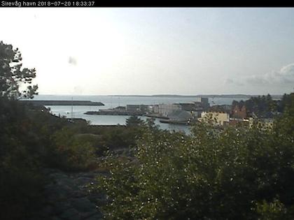 Sirevåg – Lake and Village live webcam